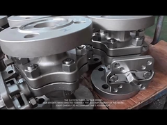 Βαλβίδα σφαιρικής ανοξείδωτου χάλυβα με φλάντζα σε υπερυψωμένη πλατφόρμα